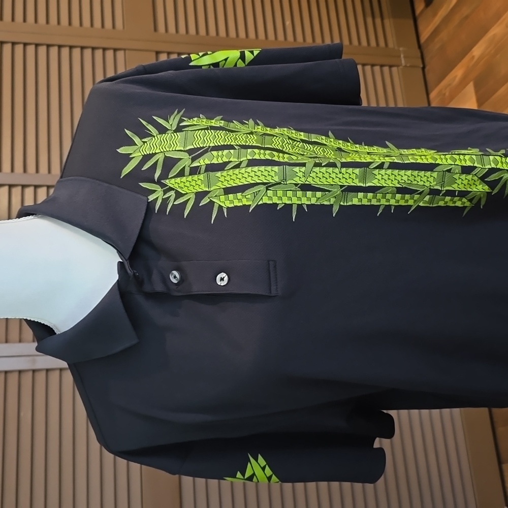Men's large button shirt